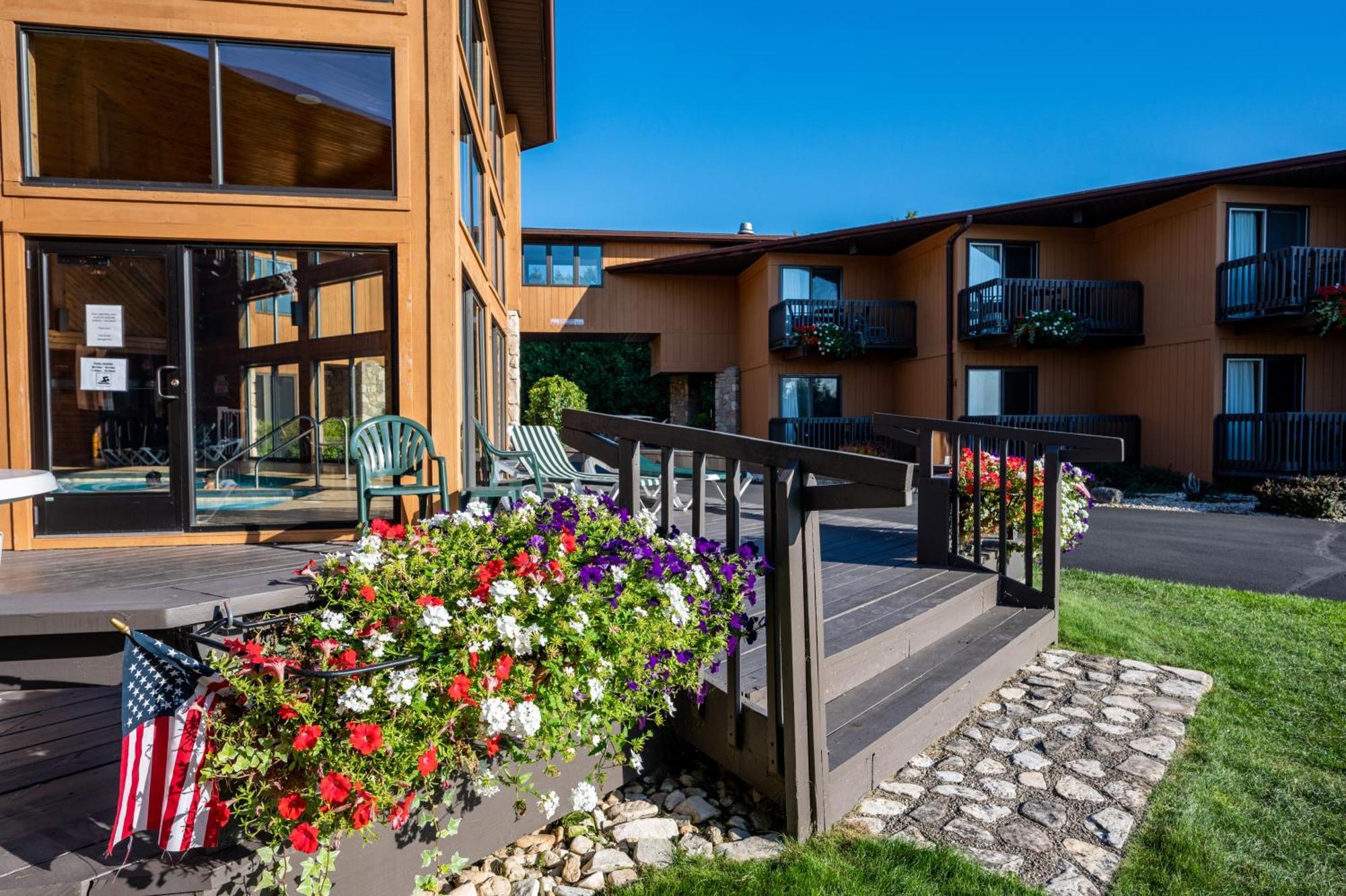Pine Grove Resort Ephraim Exteriör bild