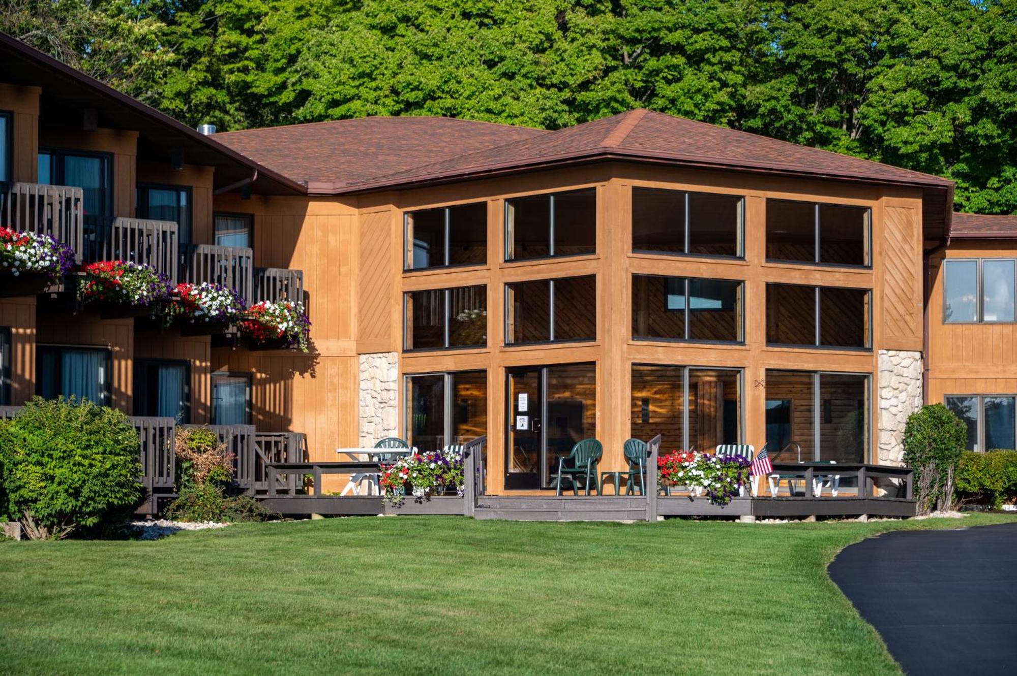 Pine Grove Resort Ephraim Exteriör bild