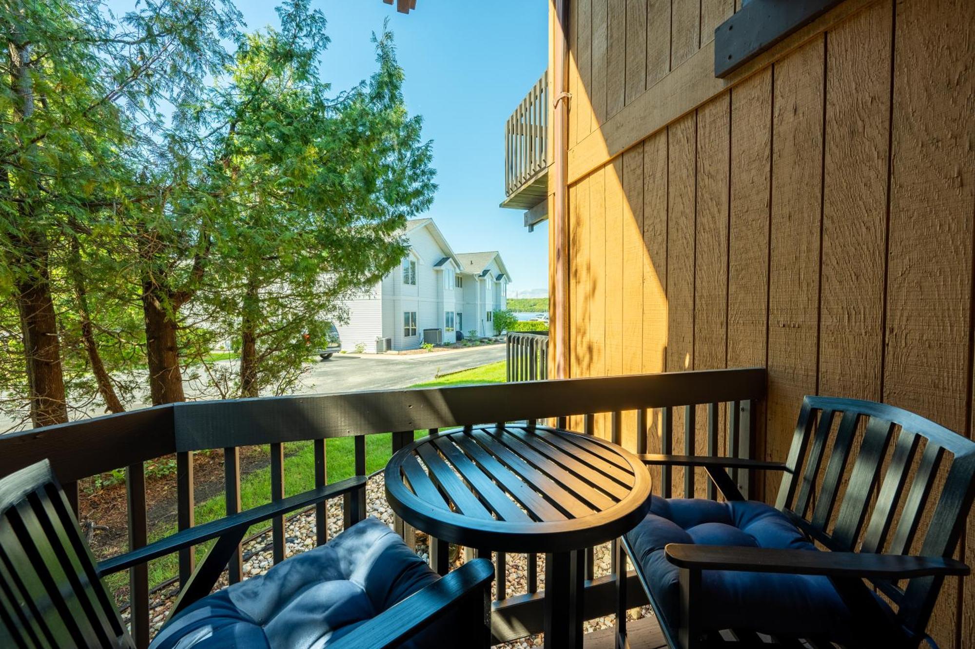 Pine Grove Resort Ephraim Exteriör bild