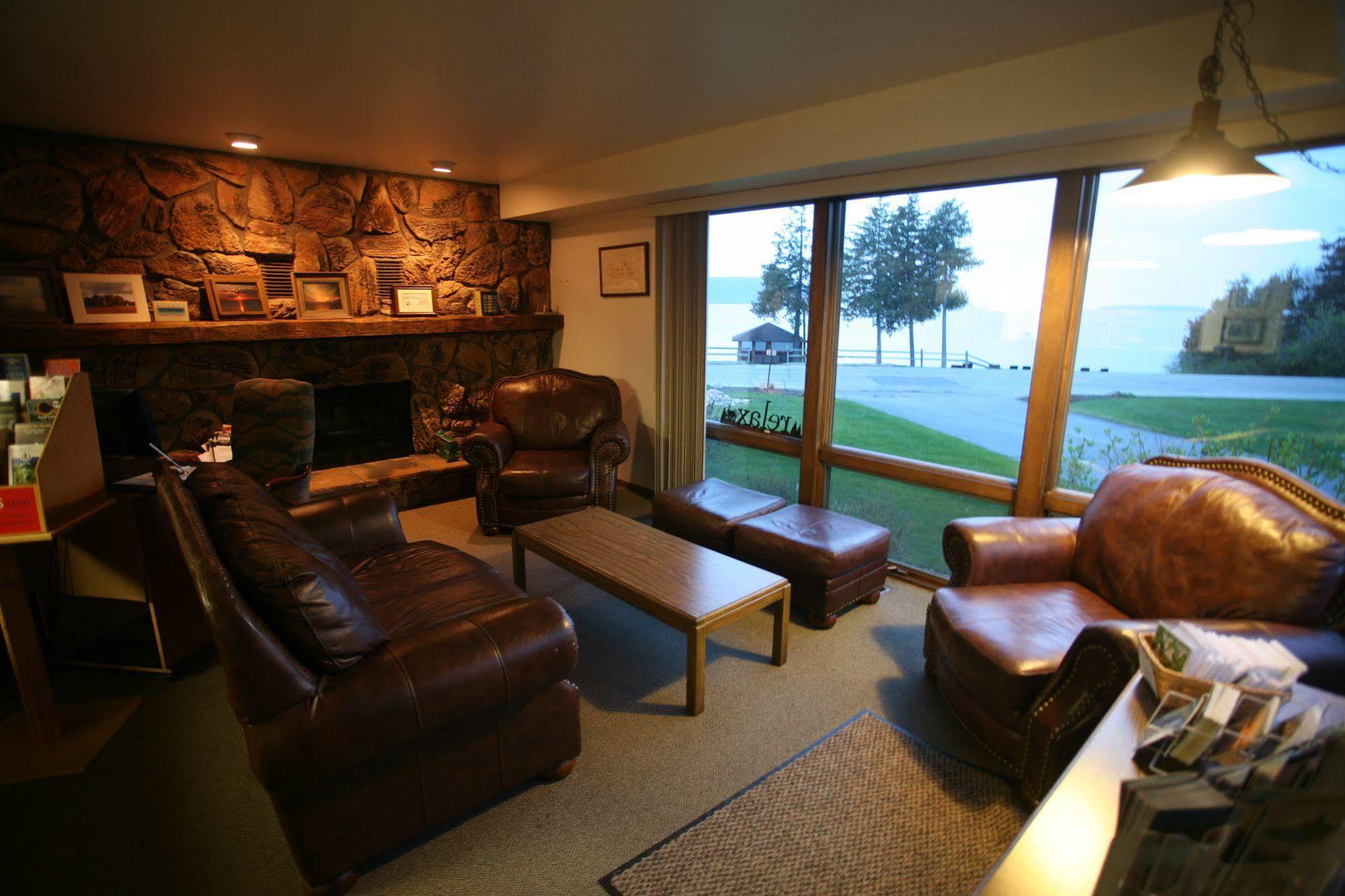 Pine Grove Resort Ephraim Exteriör bild